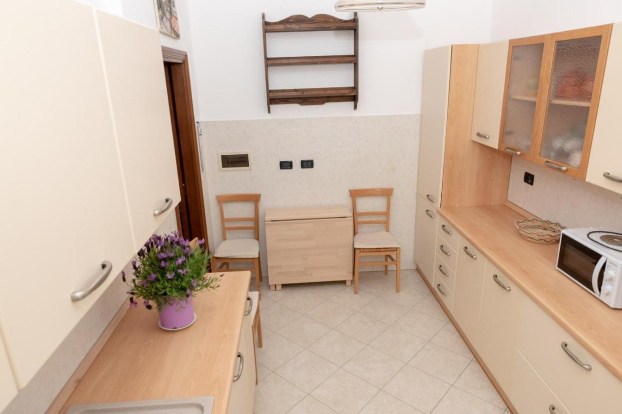 Apartamento Living Sestri Airport Génova Exterior foto